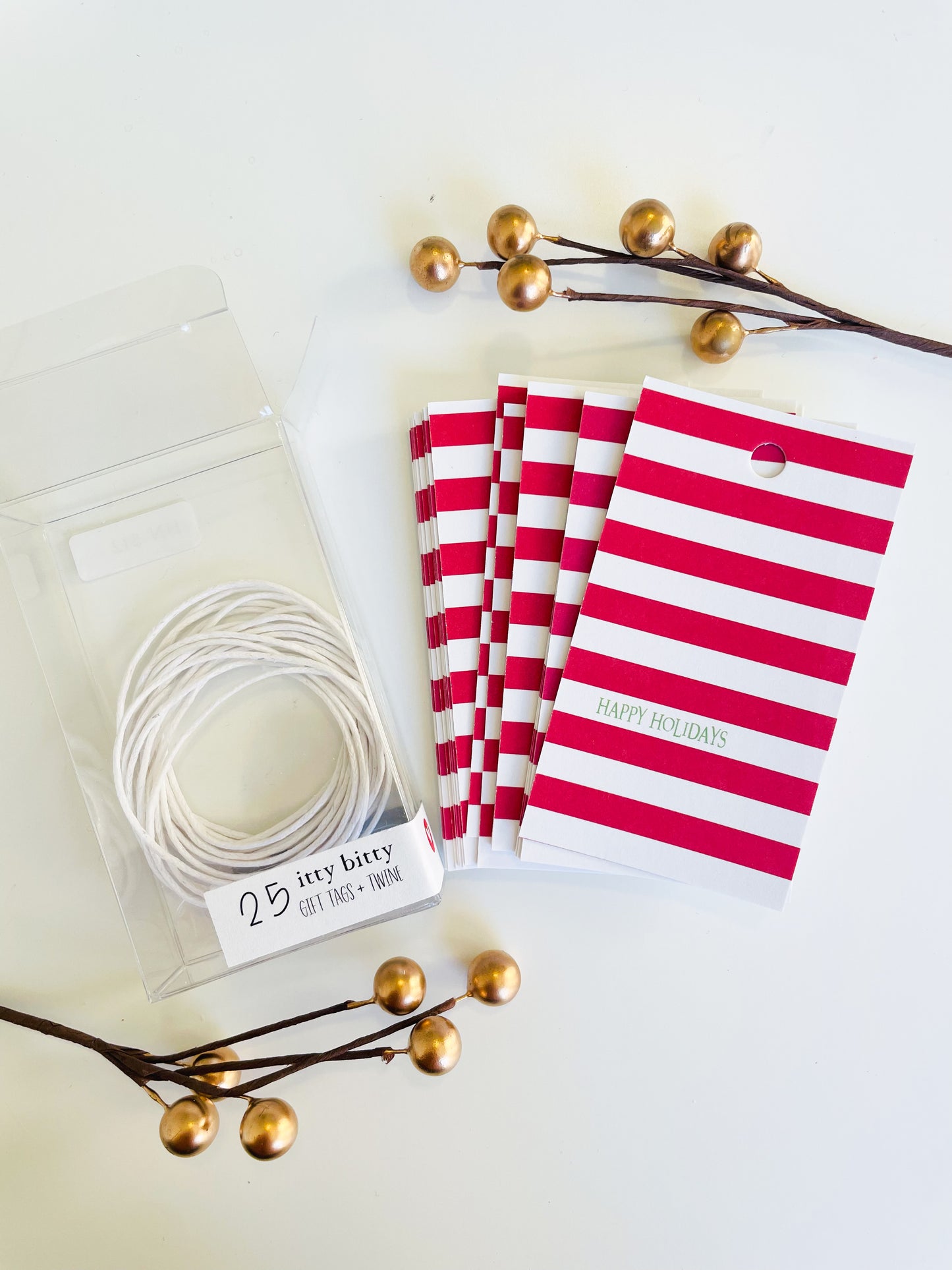 ITTY BITTY RED STRIPE BOXED GIFT TAGS WITH TWINE (25 CT)