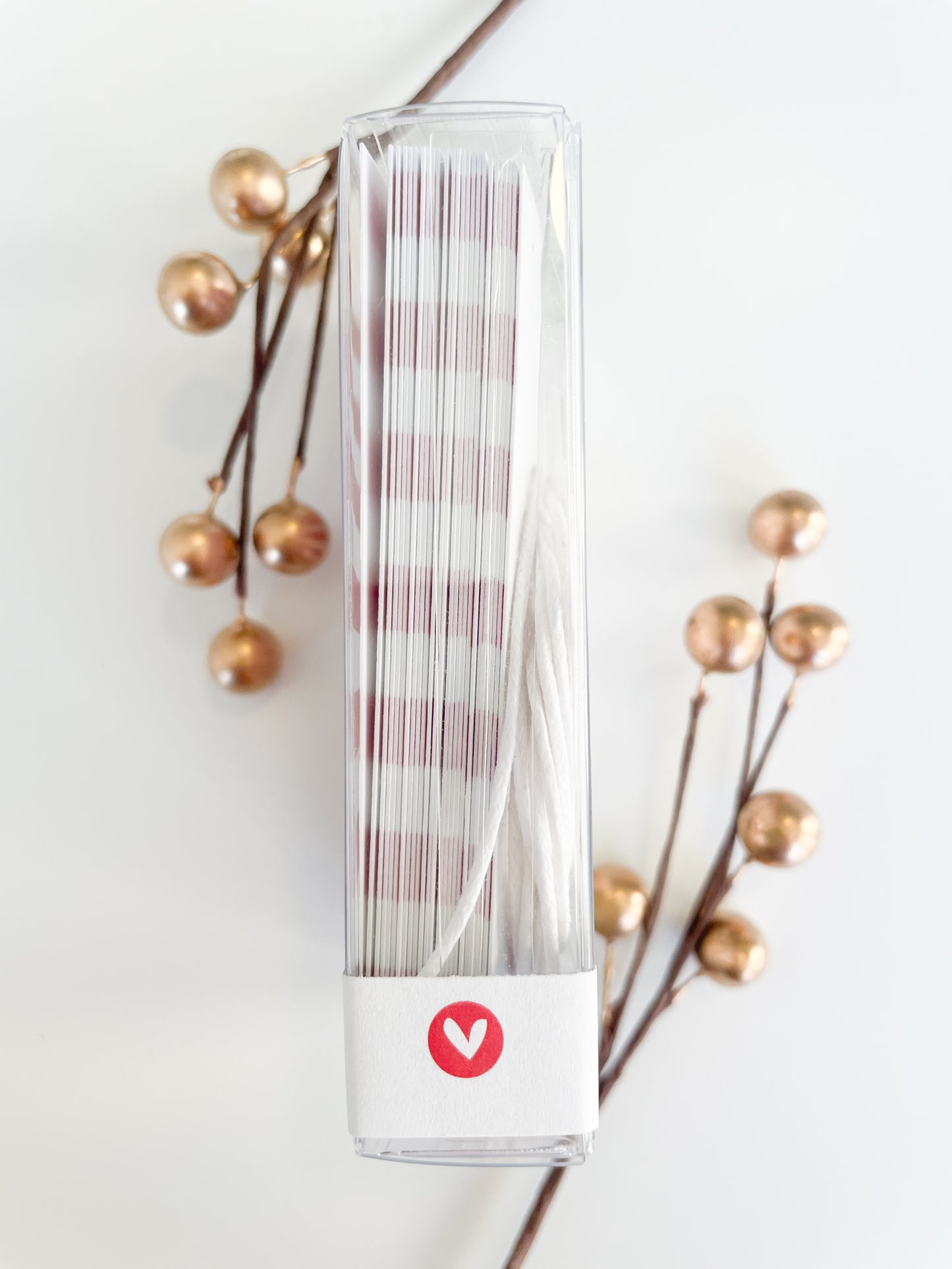 ITTY BITTY RED STRIPE BOXED GIFT TAGS WITH TWINE (25 CT)